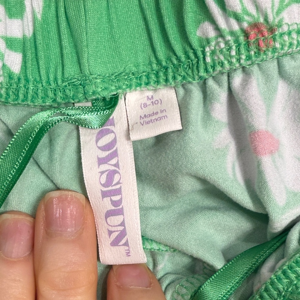 Green Daisy-Print Women's Pajama Set - Short Sleeve Top & Pants - Picture 6 of 7